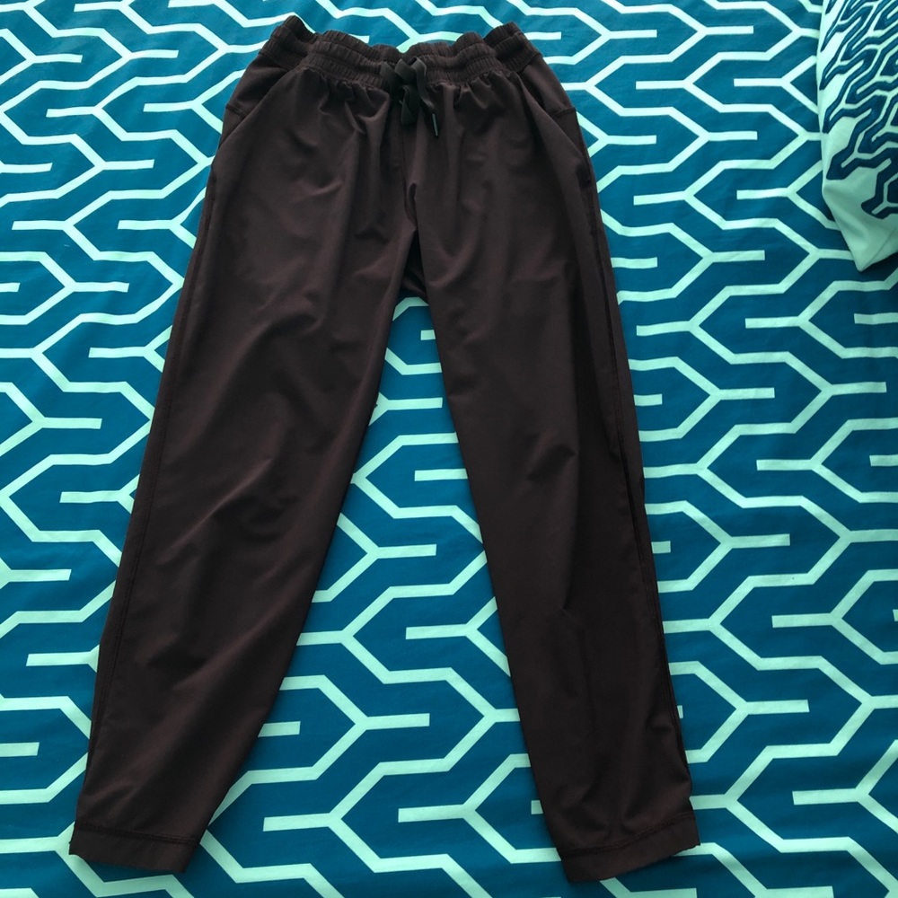 Lululemon joggers